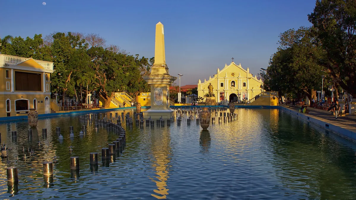 Philippines History for Travelers: Colonial Past to Modern Nation
