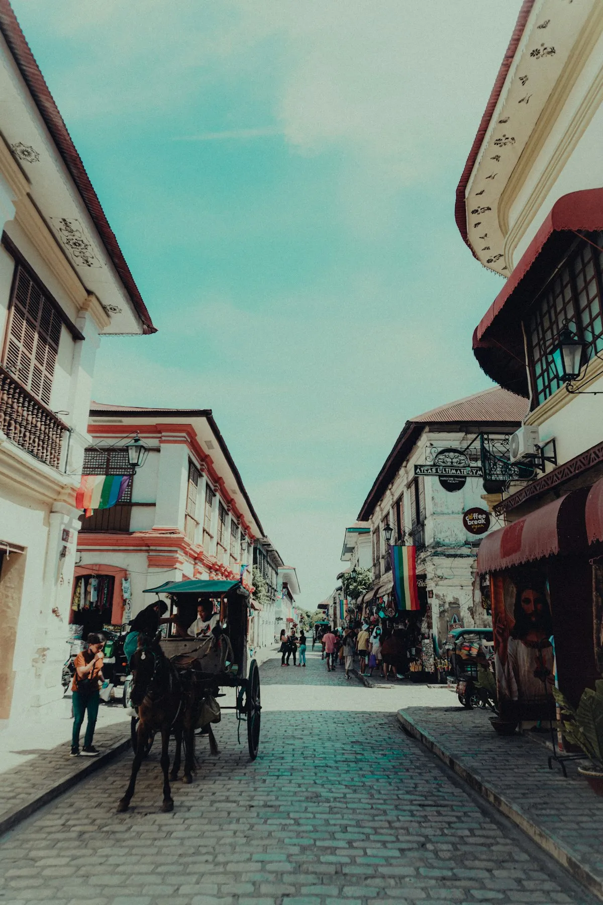 Las Casas Filipinas de Acuzar — Overnight Heritage Resort Experience